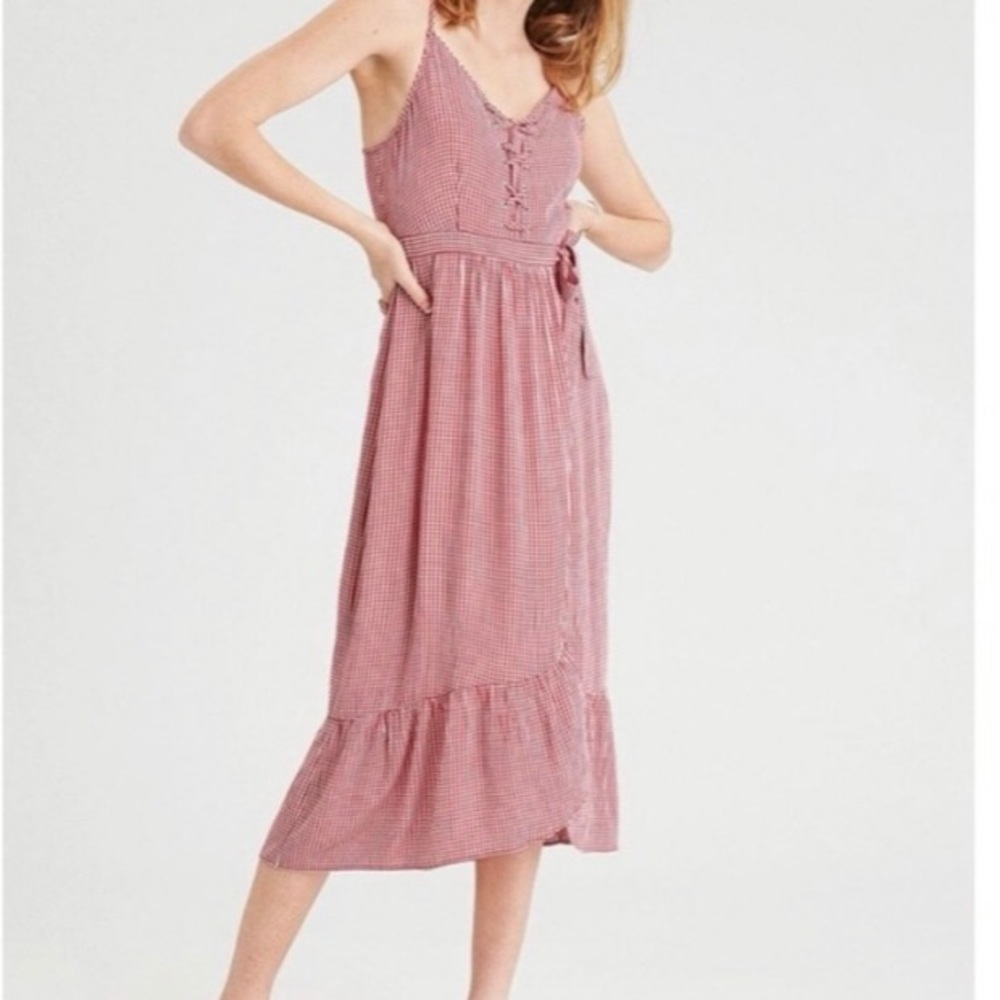 ❤️❤️ NWT American Eagle red and white gingham dress.